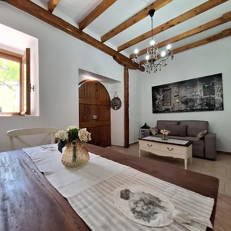Casa Di Sofiana By Wood And Stone 펜션 Ágios Pétros